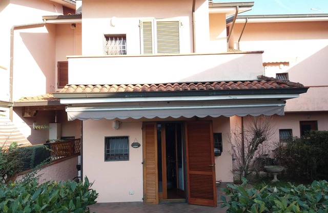 Villa near the sea, Cinquale Forte dei Marmi