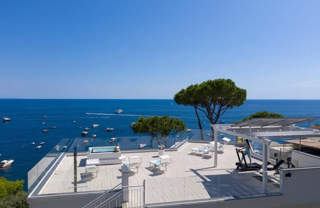 Villa Nerano - Luxury villa with pool, near the beach
