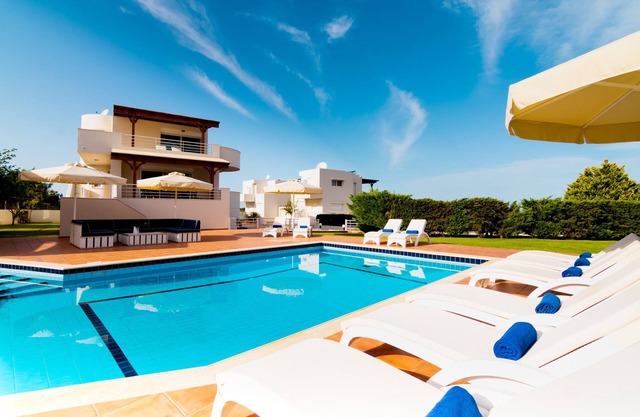 Villa Nereus-Family Villa with private pool, sea views, Crete