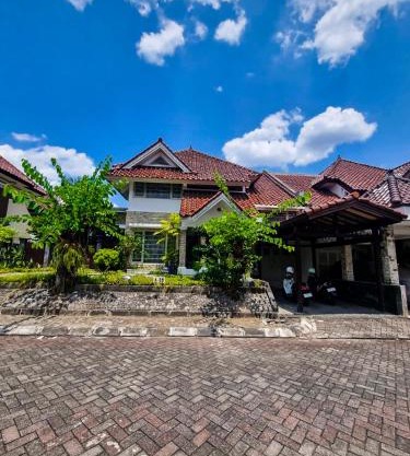 Villa Pesona Merapi With 3 BR