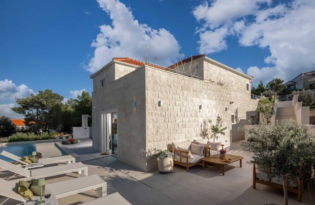 Villa Petra Stella with Pool