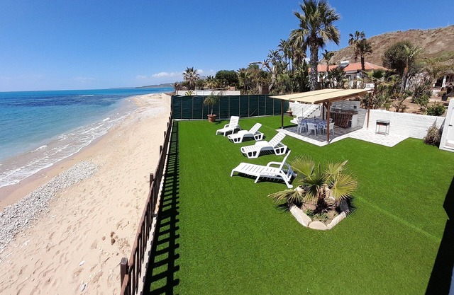 Villa Queen of the Sea - Top solarium and large garden