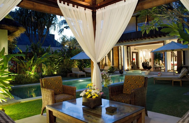 Villa Raj by Fantasia Villas