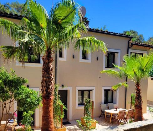 Villa Riviera