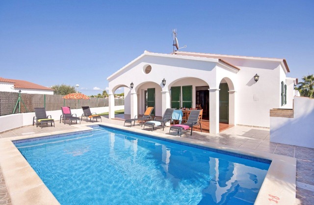 Villa S'Olivera by Villa Plus