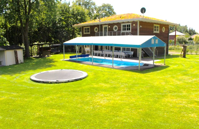 Villa Salt heated pool 24°C - 9 baths - sauna - barbecue house - 2000sqm garden