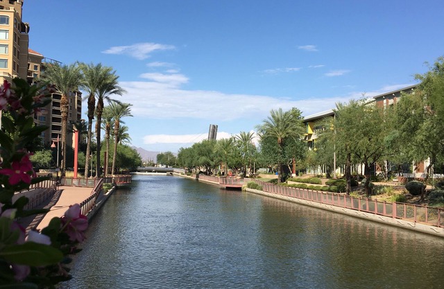 VILLA SAGUARO 2BR/2BA CONDO WALK TO SCOTTSDALE WATERFRONT & OLDTOWN
