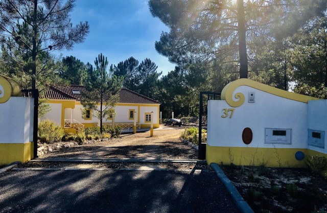 Villa Sal - Spacious, private House in a Villa with pool (Herdade Montalvo)