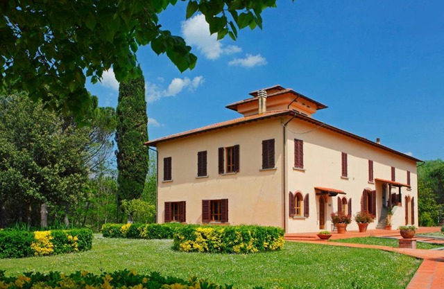 Villa Sant'Albino by Interhome