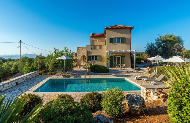 Villa Selene, private pool, peaceful rural environment