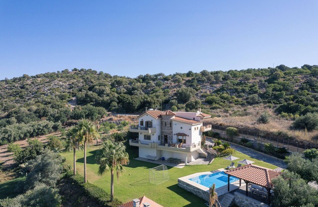 Villa Sevdas in endless horizon!