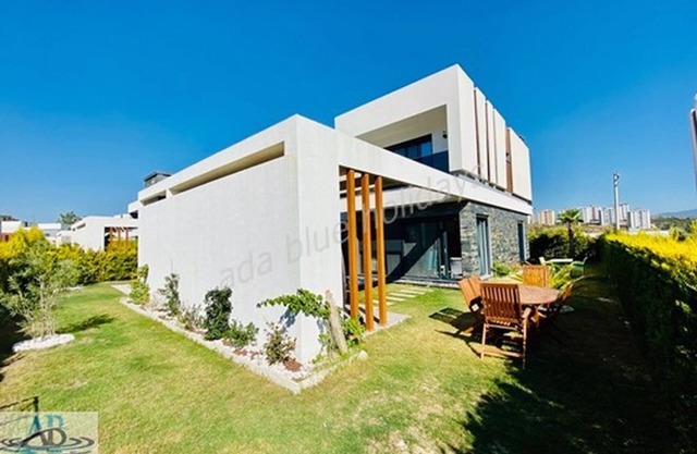 Villa som 3