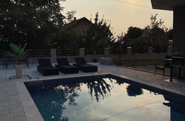 Villa Sunrise with pool
