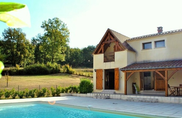 Villa Susanne, comfortable house with luxury pool