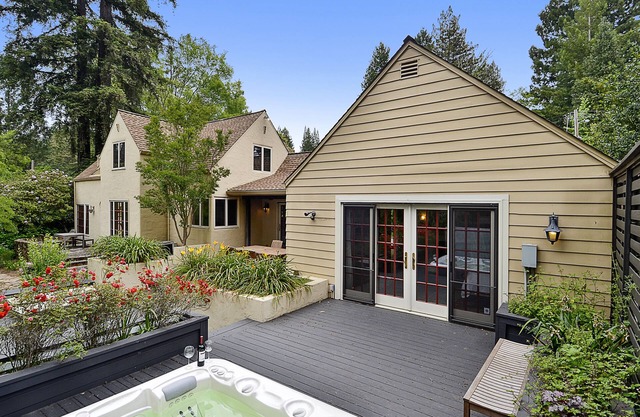 Villa Tranquila ~ Historic Mediterranean Home, Mountain Views, Spa!