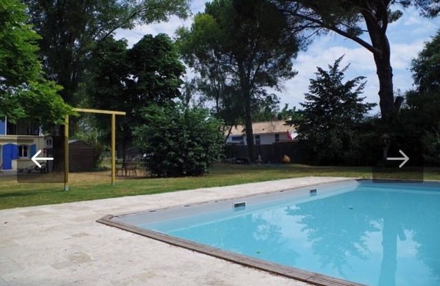 Villa with pool and spa