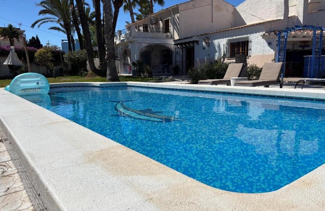 Villa with Private Pool & BBQ, Close to the Beach