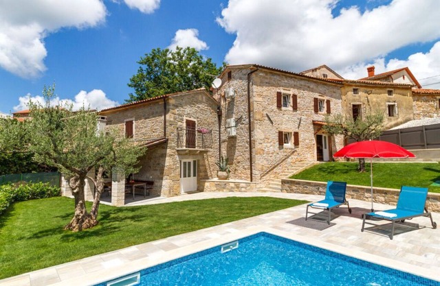 Villa Zoro Comfortable holiday residence