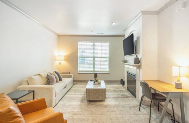 Village 1BD 2 - One Bedroom Apartment, Sleeps 2