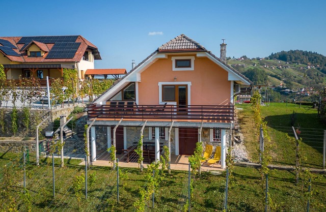 Vineyard Cottage Urban, Mirna, Slovenia
