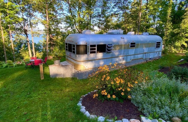 Vintage Camper Overlooking Seneca Lake