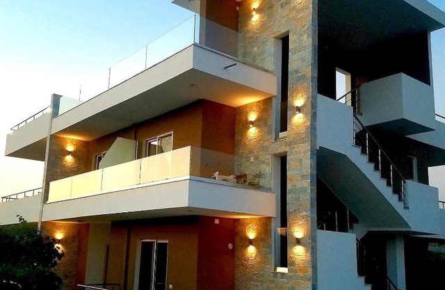 "Vision 4 Ksamil" Villa - Apartments and Rooms