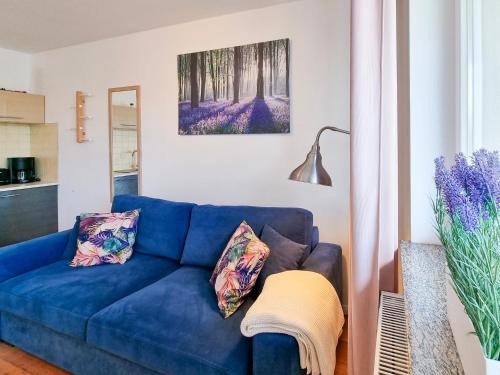 visit baltic - Kwartał Róży Wiatrów Apartament Lawendowy z sypialnią i balkonem