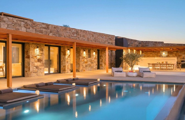 Vista Blue Max Villas 20 persons