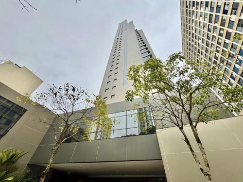 Vista Espetacular, Studio no Universe Life Square