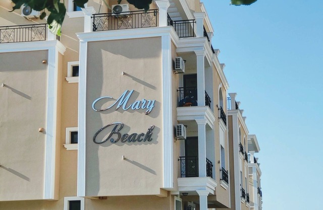 "Vista Mare". New vacation apartment right on the beach in the Mary Beach property
