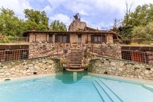 Volo Country Resort