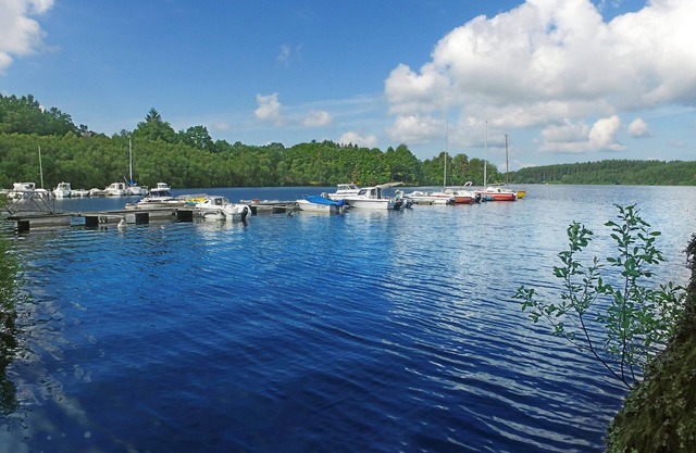 VVF Château sur la Vienne Lac de Vassivière, Nedde