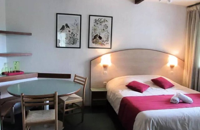 VVF Montpeyroux Auvergne - 3 Room Gite 6 People 2 babies