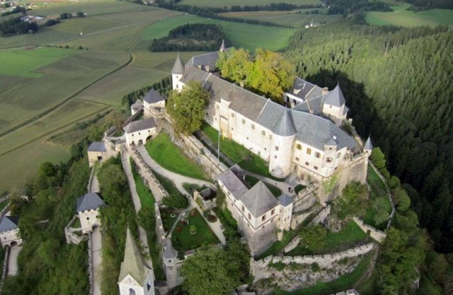 Waldenstein 1 Comfortable holiday residence