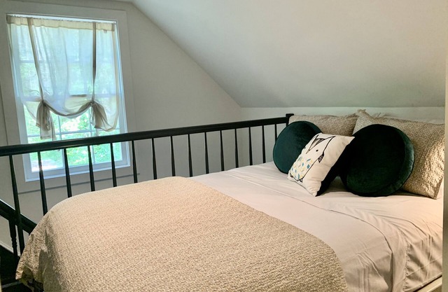 Waldingfield - Pool House /Sleeps 2