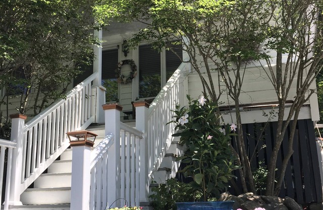 Walk everywhere from this ideal location!