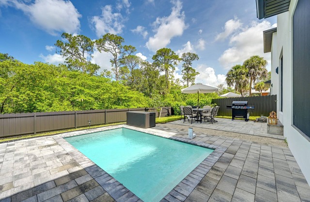 Walk to Celebration Park: Naples Home w/Pool!