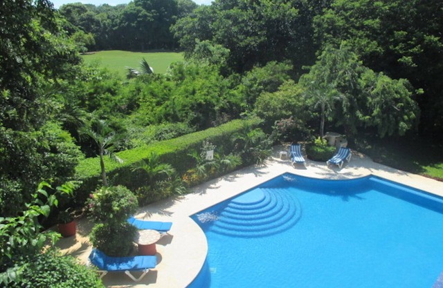 Walk to Everything, Secure, Spacious Penthouse Condo with Great Balcony & Pool!