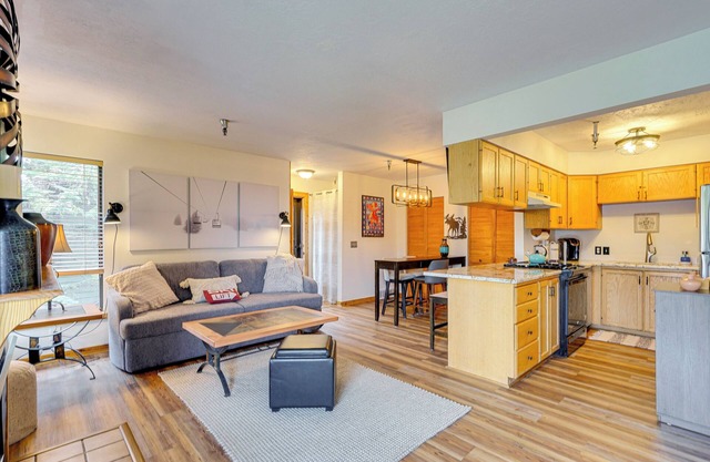 Walk to Old Town Park City: Unit w/Shared Hot Tub