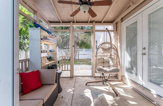 Walk to Restaurants/Breweries! Beach 2 Miles Away!