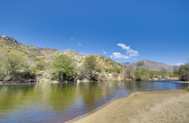 Walk to Riverfront Beach: Kernville Escape
