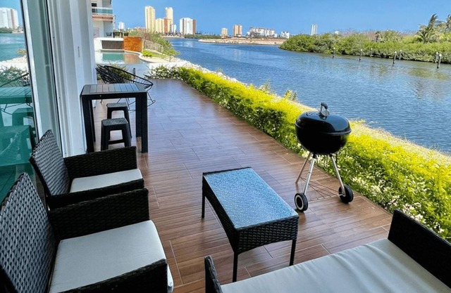 Walk to the Marina and a few steps from the pool.