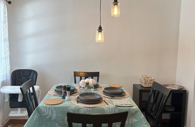 Walking to UVA in a wonderful neighborhood