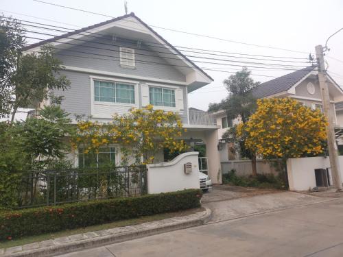 WanaleesiriSuvarnaphumiHouse