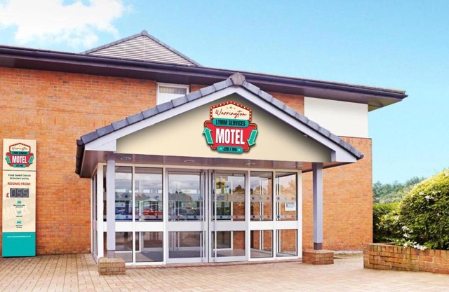 Warrington Motel, J20 M6 Lymm Services