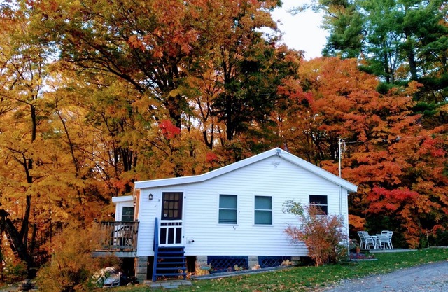 Watch Point Cottages/Overlooking historical Lake Champlain/Addison County, fish