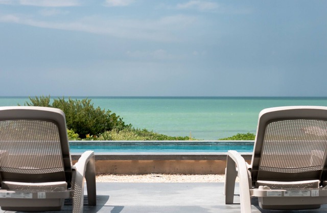 Water Front property for large families. With all the amenities you need.