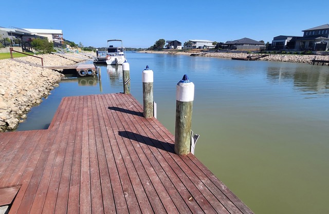 Water's Edge at Wellington - 10 mins to The Bend Motorsport Park