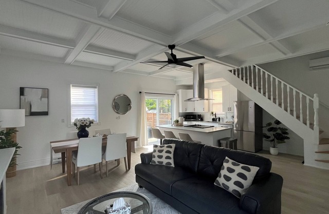 Water view - Perfect location - Modern cottage in Niagara region