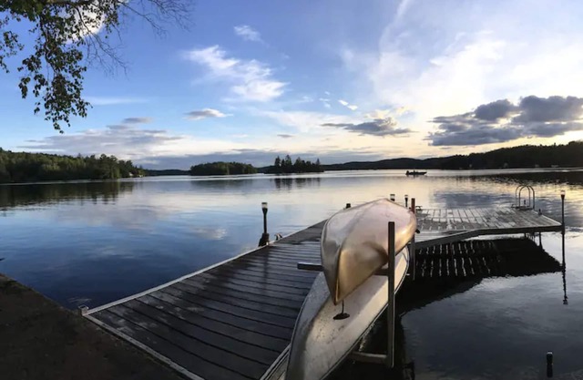 Waterfont cottage Lac Louisa